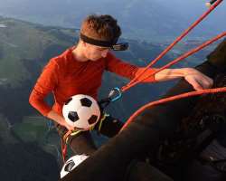 He enjoys adventure sports and once played freestyle football in a flying hot air balloon.